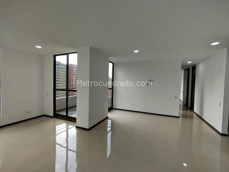 Modern 2BR Apartment for Rent in Los Alcázares, Sabaneta - 2