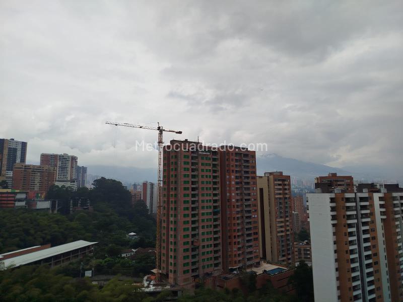 Modern 2BR Apartment for Rent in Los Alcázares, Sabaneta - 4