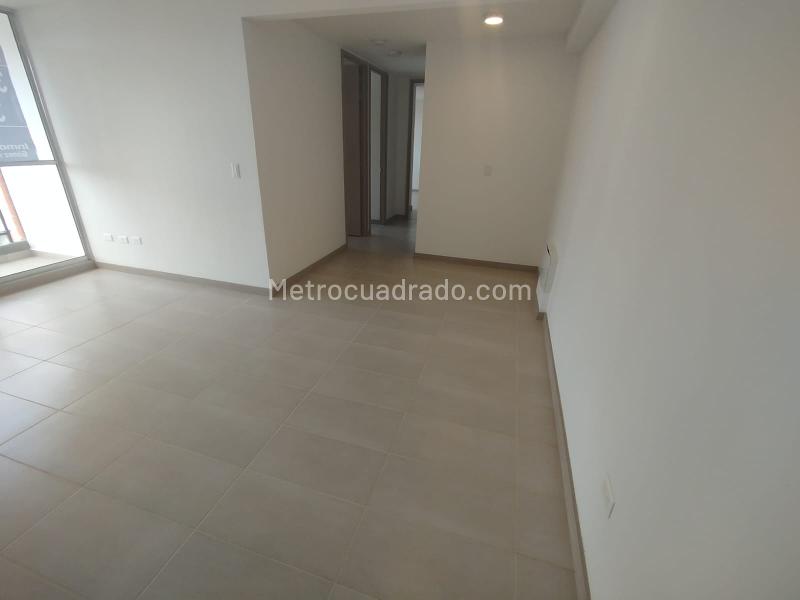 Apartamento amplio de 3 habitaciones en arriendo en Rionegro - 3