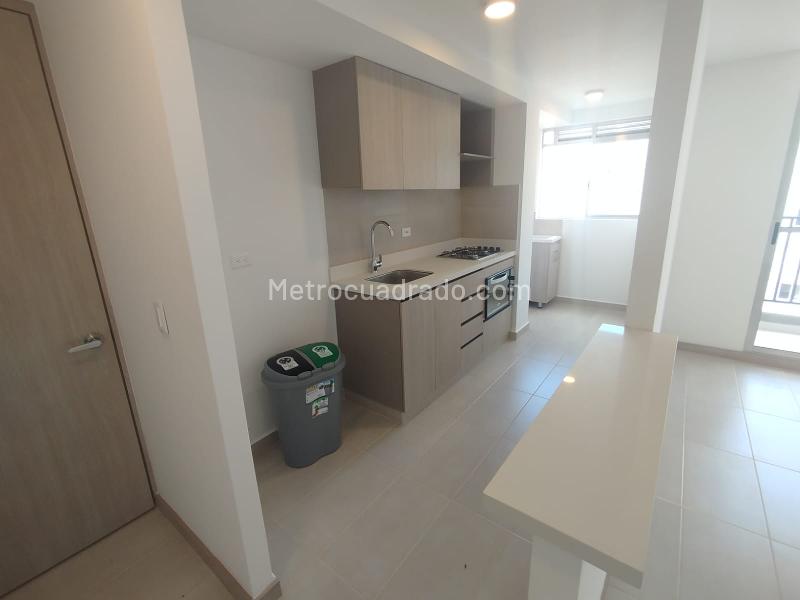 Apartamento amplio de 3 habitaciones en arriendo en Rionegro - 4