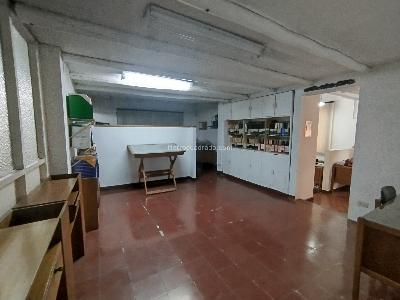 Casa de 5 alcobas en arriendo en Vizcaya, Medellín, 732 m² · foto 9 de 20