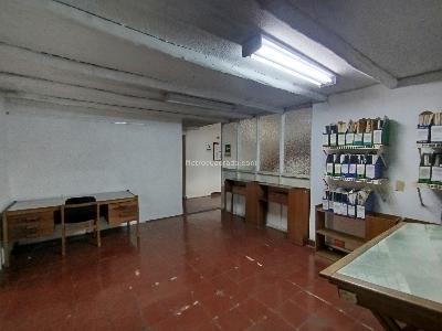 Casa de 5 alcobas en arriendo en Vizcaya, Medellín, 732 m² · foto 10 de 20
