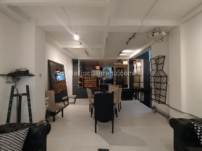 Casa de 3 alcobas en arriendo en Nuevo Poblado, Medellín, 320 m² · foto 3 de 20