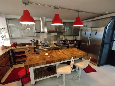Casa de 3 alcobas en arriendo en Nuevo Poblado, Medellín, 320 m² · foto 7 de 20