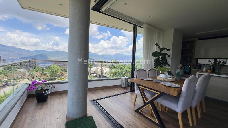 Piso – Envigado - Más