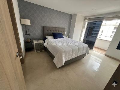 Apartamento en arriendo en Laureles, Medellín · foto 11 de 15