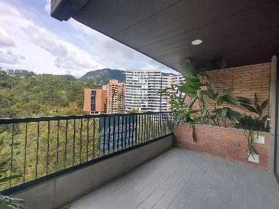 Apartamento en arriendo en Las Palmas M, Medellín, 87 m² · foto 10 de 14