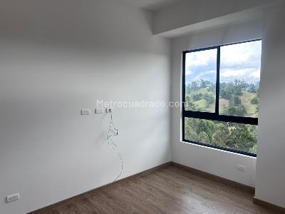 Apartamento de 3 alcobas en venta en Barro Blanco, Rionegro, 90 m² · foto 8 de 16