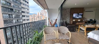 Apartamento en venta en Ciudad Del Rio, Medellín · foto 8 de 18