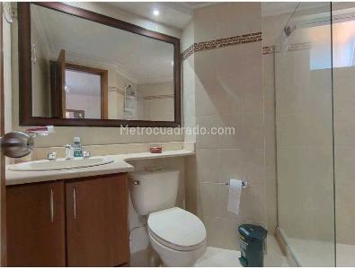 Apartamento de 3 alcobas en arriendo en Laureles, Medellín, 150 m² · foto 12 de 20
