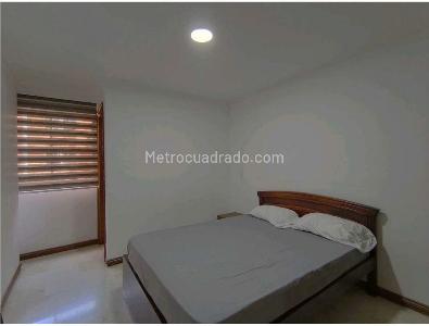 Apartamento de 3 alcobas en arriendo en Laureles, Medellín, 150 m² · foto 17 de 20