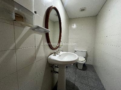 Casa de 5 alcobas en venta en Altos Del Poblado, Medellín, 178 m² · foto 10 de 13