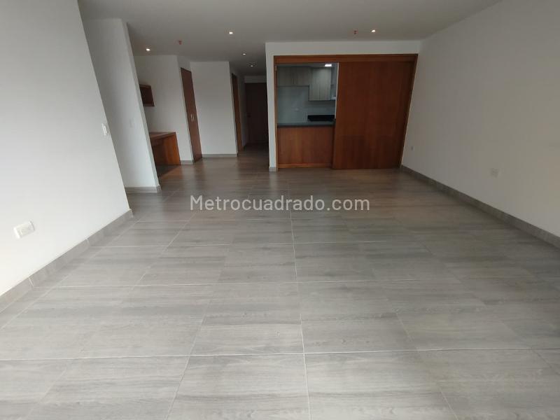 2BR Apartment in Zuñiga (100 m²) - 3