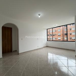 Apartamento de 1 alcoba en venta en Loma Del Indio, Medellín, 58 m² · foto 6 de 16