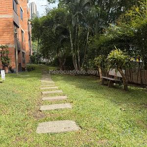 Apartamento de 1 alcoba en venta en Loma Del Indio, Medellín, 58 m² · foto 16 de 16