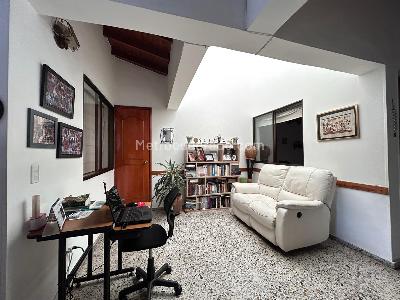 Casa de 4 alcobas en venta en Granada, Medellín, 231 m² · foto 11 de 20