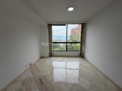 Apartamento de 3 alcobas en venta en Los Balsos, Medellín, 170 m² · foto 17 de 20