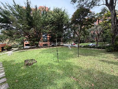 Apartamento de 3 alcobas en venta en Los Balsos, Medellín, 170 m² · foto 19 de 20