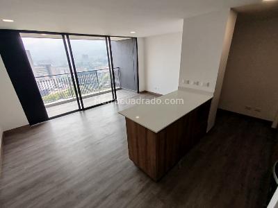 Apartamento de 3 alcobas en arriendo en Las Vegas, Envigado, 93 m² · foto 2 de 20