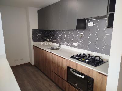 Apartamento de 3 alcobas en arriendo en Las Vegas, Envigado, 93 m² · foto 6 de 20