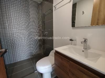 Apartamento de 3 alcobas en arriendo en Las Vegas, Envigado, 93 m² · foto 7 de 20