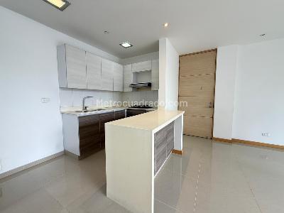 Apartamento en venta en Castropol, Medellín · foto 2 de 20