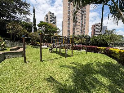 Apartamento en venta en Castropol, Medellín · foto 17 de 20
