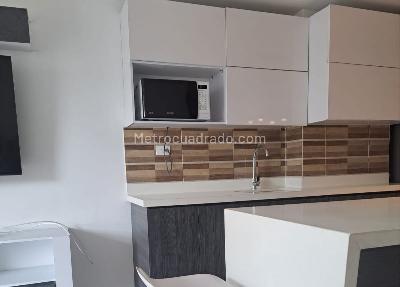 Apartamento de 2 alcobas en arriendo en San Bernardo, Medellín, 165 m² · foto 3 de 15