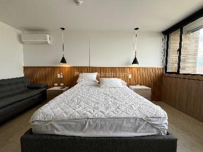 Apartamento de 1 alcoba en venta en Nuevo Poblado, Medellín, 27 m² · foto 8 de 18