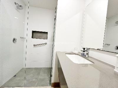 Apartamento de 1 alcoba en venta en Nuevo Poblado, Medellín, 27 m² · foto 15 de 18