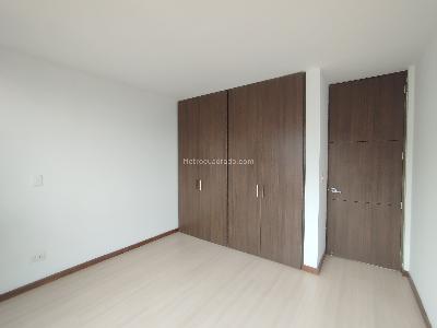Apartamento de 2 alcobas en arriendo en Los Balsos, Medellín, 86 m² · foto 12 de 20