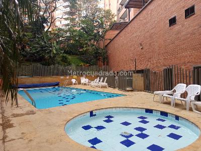 Apartamento de 2 alcobas en arriendo en Los Balsos, Medellín, 86 m² · foto 19 de 20