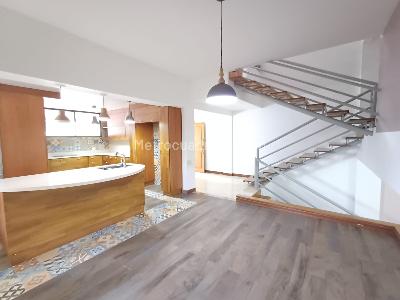 Casa de 4 alcobas en arriendo en Transversal Inferior, Medellín, 260 m² · foto 11 de 20