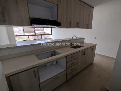 Apartment for rent in Barrio Mesa, Envigado