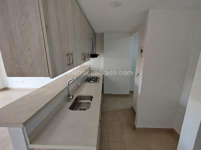 Apartamento de 3 alcobas en arriendo en Mesa, Envigado, 115 m² · foto 2 de 16