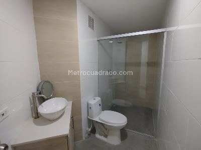 Apartamento de 3 alcobas en arriendo en Mesa, Envigado, 115 m² · foto 10 de 16