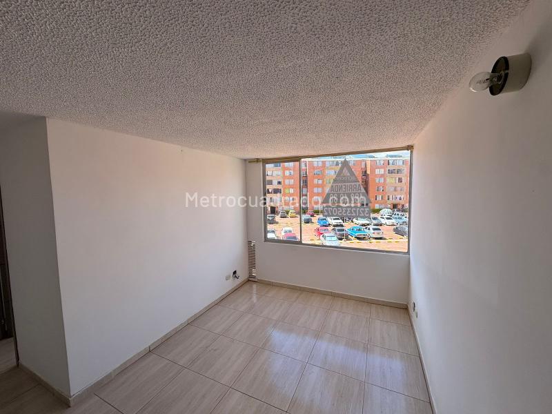 Apartamento en Arriendo, Ciudad Verde, Soacha - Widok 2