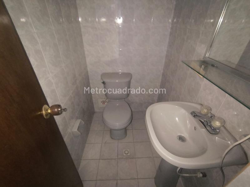 Bodega en Arriendo, Prado Veraniego, Bogotá D.C. - Más