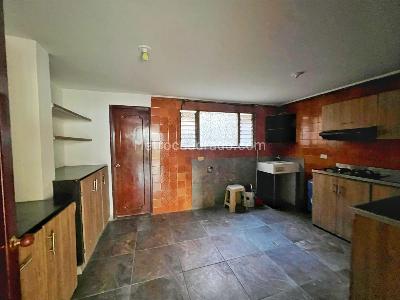 Apartamento en arriendo en Los Colores, Medellín · foto 4 de 15