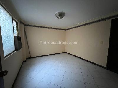 Apartamento en arriendo en Los Colores, Medellín · foto 6 de 15