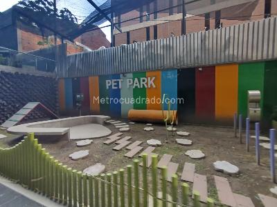 Apartamento en arriendo en Ciudad Del Rio, Medellín · foto 13 de 16