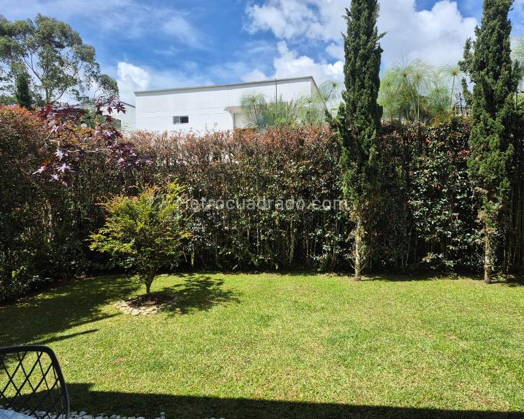 Luxury Country House for Rent in El Retiro - 2