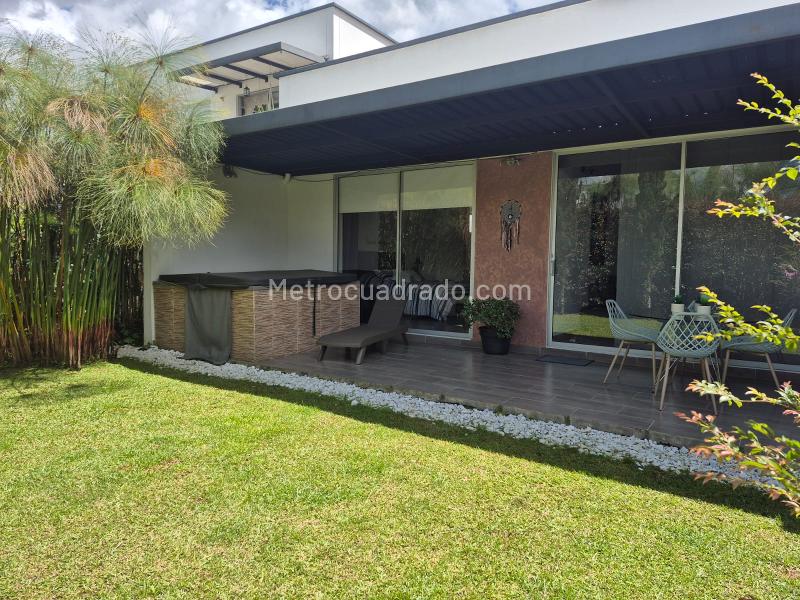 Luxury Country House for Rent in El Retiro - 5