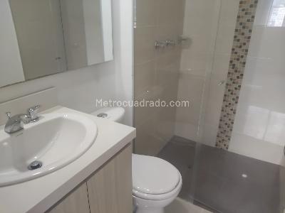 Apartamento en venta en Fatima, Itagüí · foto 2 de 13