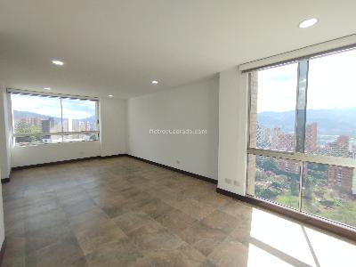 Apartamento en arriendo en Provenza, Medellín · foto 8 de 14