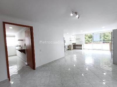 Apartamento de 2 alcobas en arriendo en Los Balsos, Medellín, 86 m² · foto 8 de 20