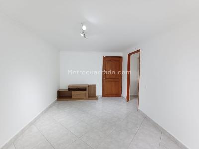 Apartamento de 2 alcobas en arriendo en Los Balsos, Medellín, 86 m² · foto 9 de 20
