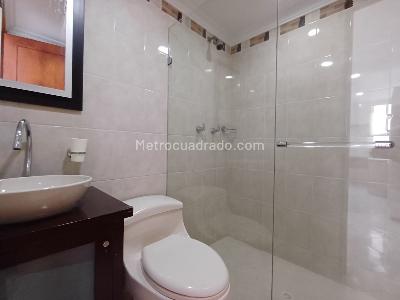 Apartamento de 2 alcobas en arriendo en Los Balsos, Medellín, 86 m² · foto 16 de 20