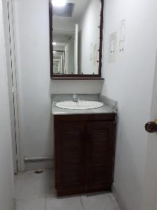 Casa de 5 alcobas en venta en Laureles, Medellín, 315 m² · foto 16 de 17