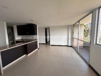 Apartamento de 3 alcobas en venta en Rionegro, Rionegro, 77 m² · foto 2 de 13
